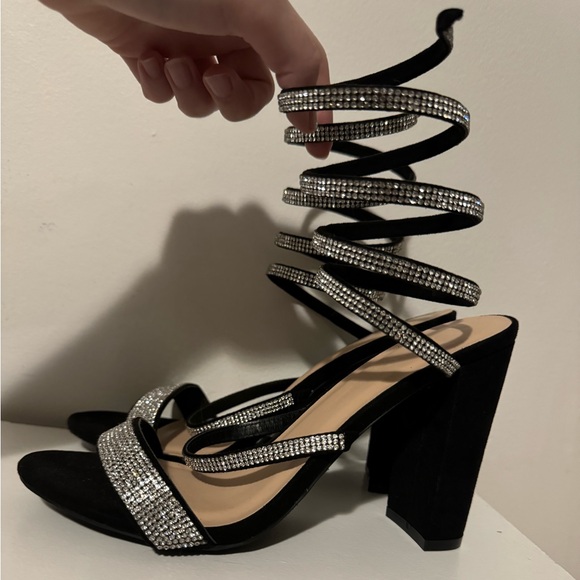 Wild Diva Spiral Rhinestone Strappy Ankle Chunky Block Heels - Black - Picture 4 of 8